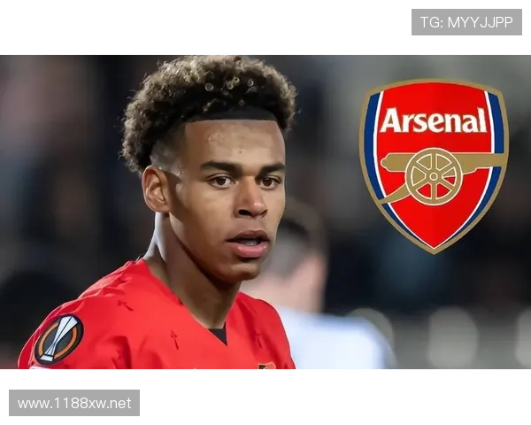 杜埃与卡马文加的雷恩传承与中场角色差异分析 杜埃与卡马文加的雷恩传承与中场角色差异分析