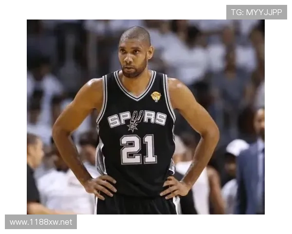 邓肯内线挡拆效率提升，助马刺防守端稳固拉开差距